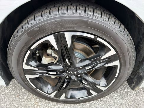 Used 2023 Kia K5 GT-Line FWD image 11