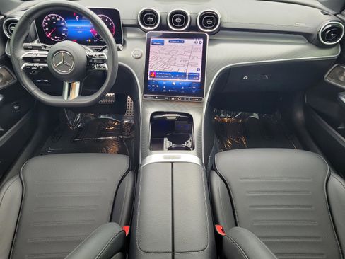 Used 2024 Mercedes-Benz C 300 Sedan image 9