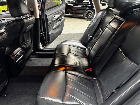 Used 2015 INFINITI Q70 L 3.7 w/ Deluxe Touring Package image 41