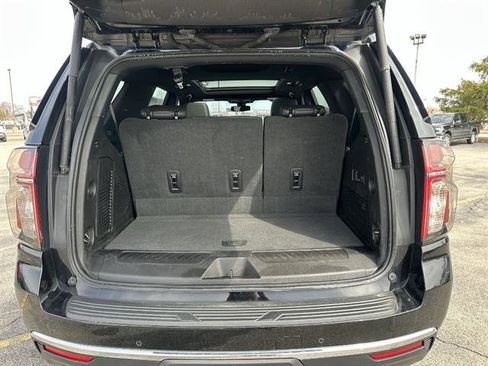 Used 2022 Chevrolet Tahoe LT w/ LT Signature Plus Package image 24