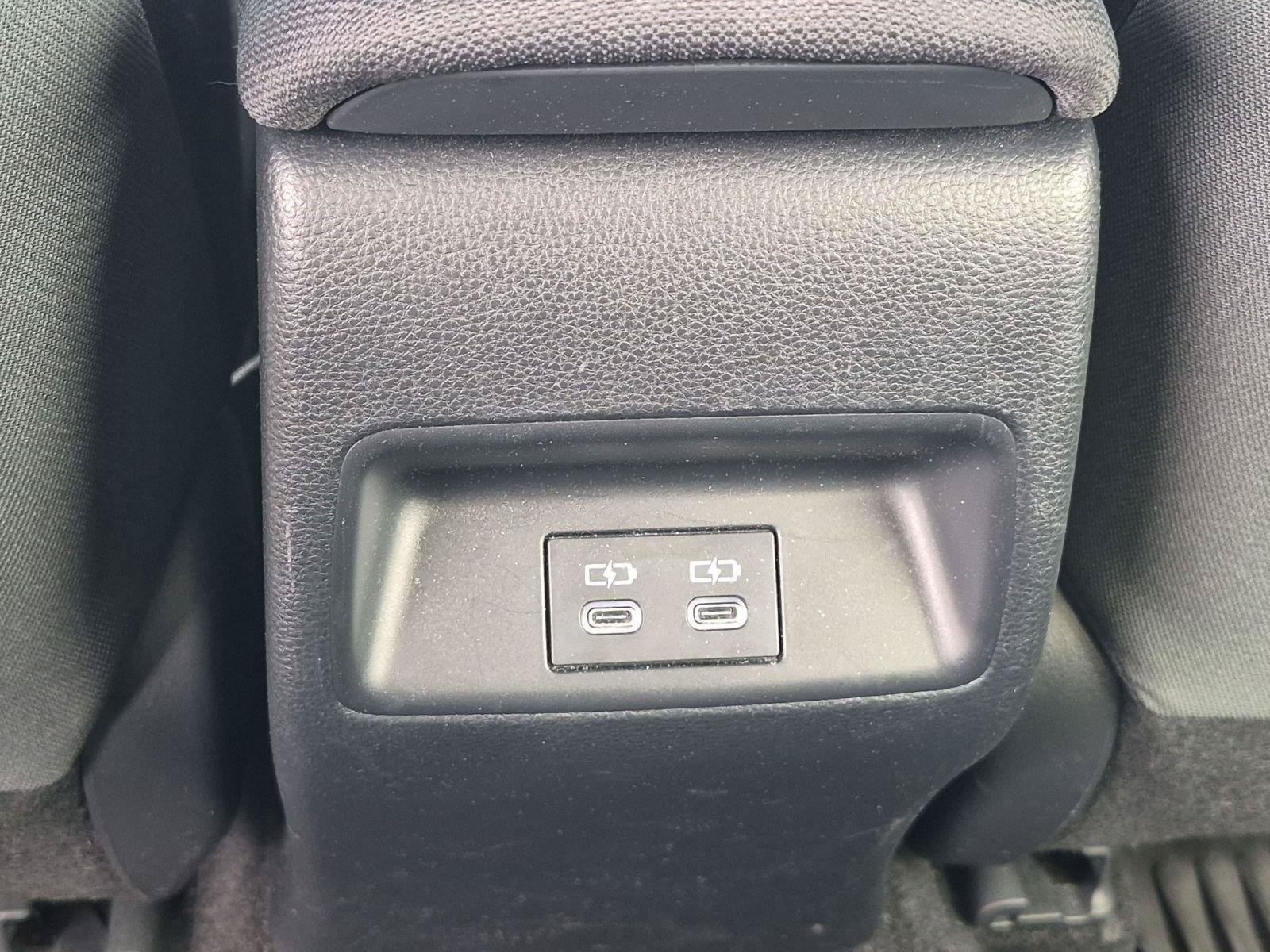 Used 2024 Toyota Corolla LE w/ LE Convenience Package FWD image 14