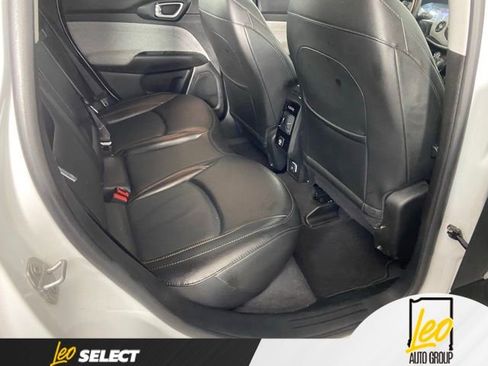 Used 2022 Jeep Compass Latitude AWD/4WD image 14