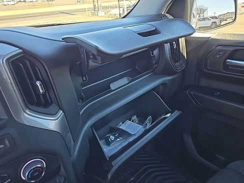 Used 2023 Chevrolet Silverado 1500 Custom image 19