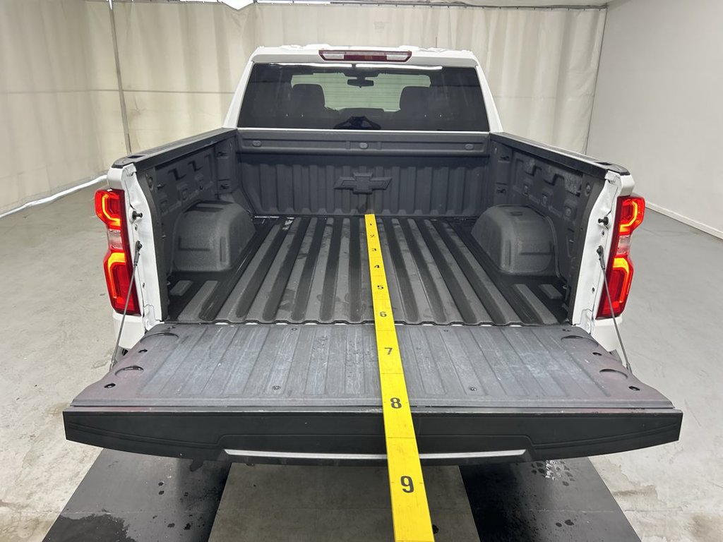 Used 2022 Chevrolet Silverado 1500 RST AWD/4WD image 21
