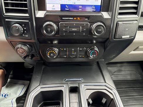 Used 2019 Ford F150 XL w/ Equipment Group 101A Mid AWD/4WD image 19