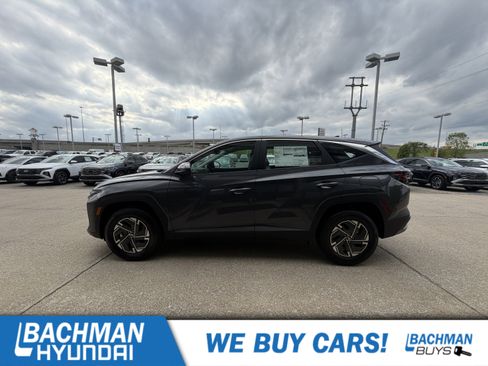 New 2026 Hyundai Tucson Blue SE AWD/4WD image 16