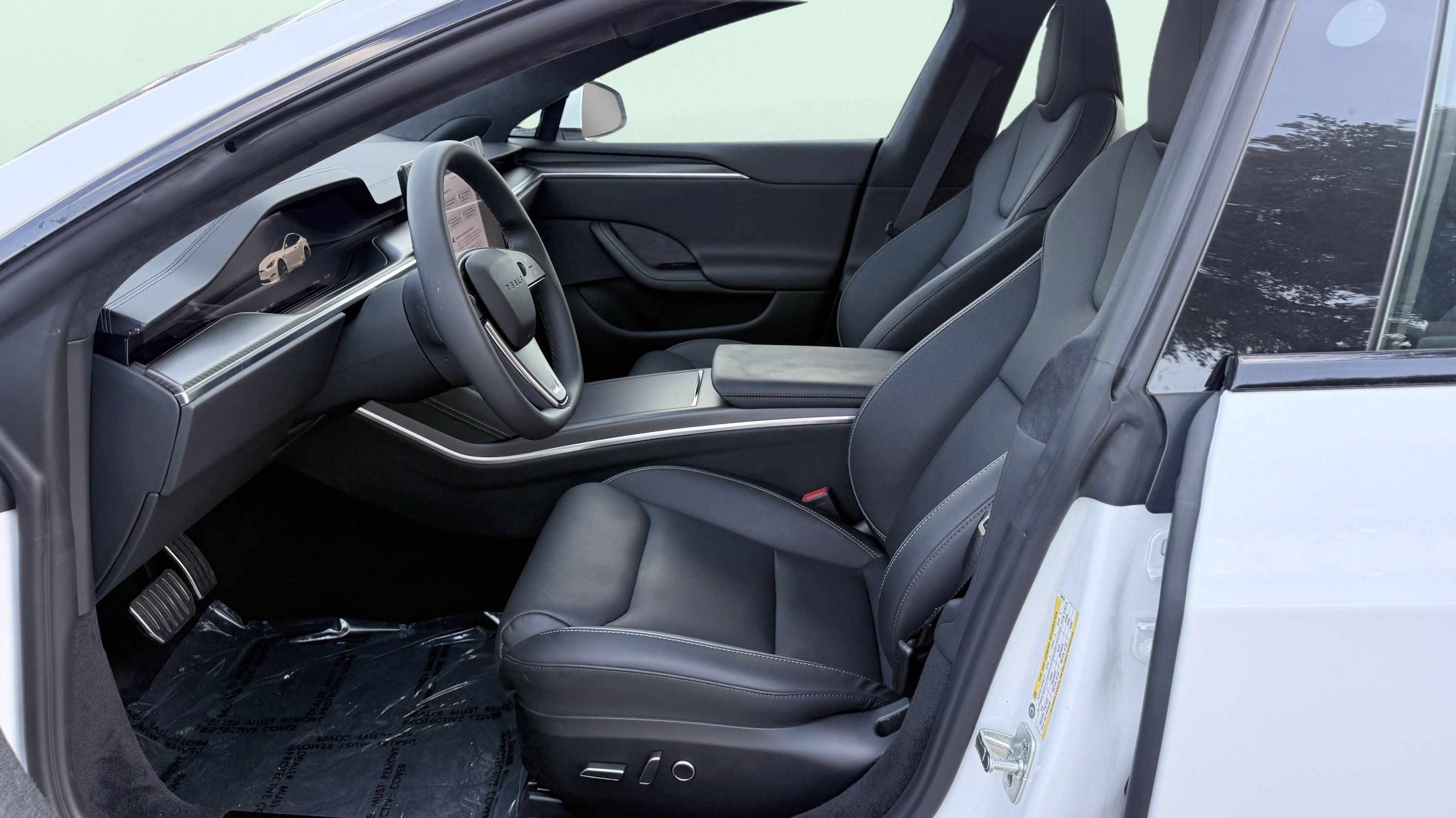 Used 2024 Tesla Model S Plaid AWD/4WD image 19