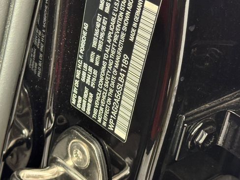 Used 2025 Porsche Macan S image 31