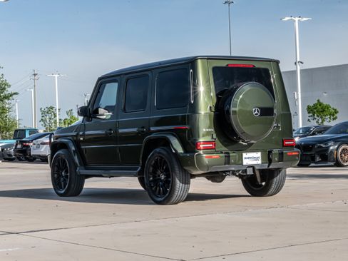 Used 2024 Mercedes-Benz G 550 image 7
