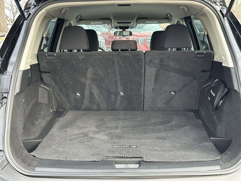 Used 2023 Nissan Rogue S image 14