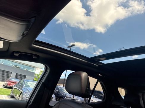 Used 2022 Chevrolet Equinox RS AWD/4WD image 21