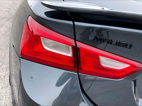 Used 2020 Chevrolet Malibu RS w/ LPO, Convenience Package 2 image 22