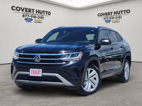 Used 2021 Volkswagen Atlas Cross Sport SE FWD image 1