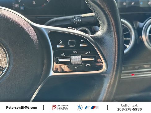 Used 2021 Mercedes-Benz GLA 250 4MATIC image 21