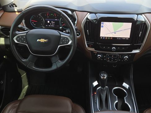 Used 2020 Chevrolet Traverse High Country AWD/4WD image 24