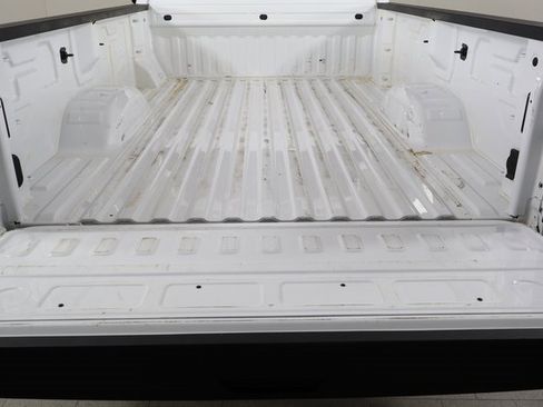 Used 2025 GMC Sierra 2500 Pro w/ Convenience Package image 7