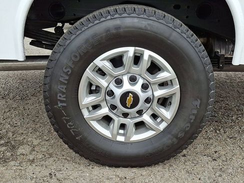 New 2026 Chevrolet Silverado 2500 W/T w/ WT Convenience Package image 5