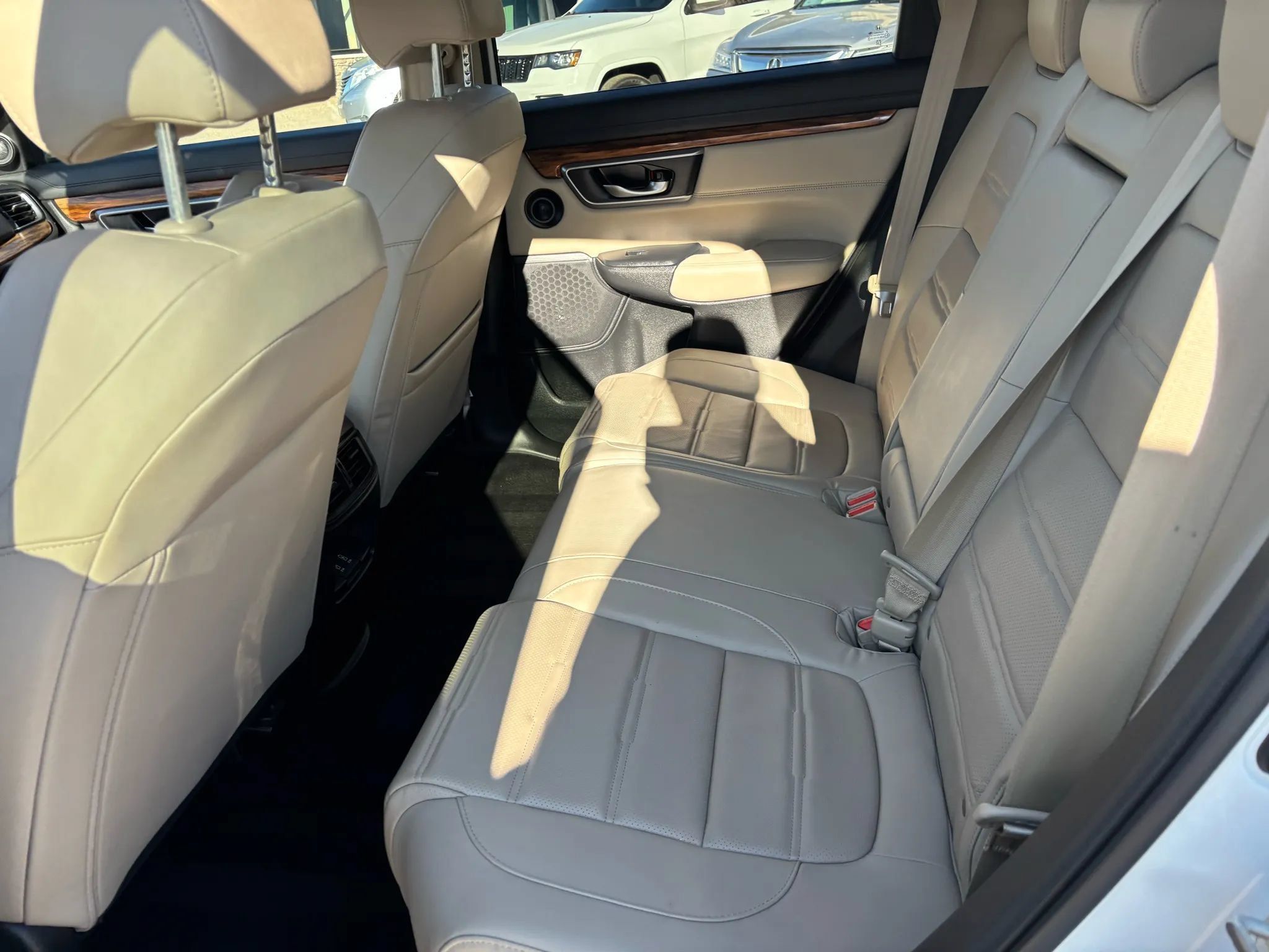 Used 2018 Honda CR-V EX-L image 11