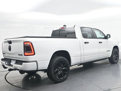 Used 2023 RAM 1500 Laramie AWD/4WD image 5