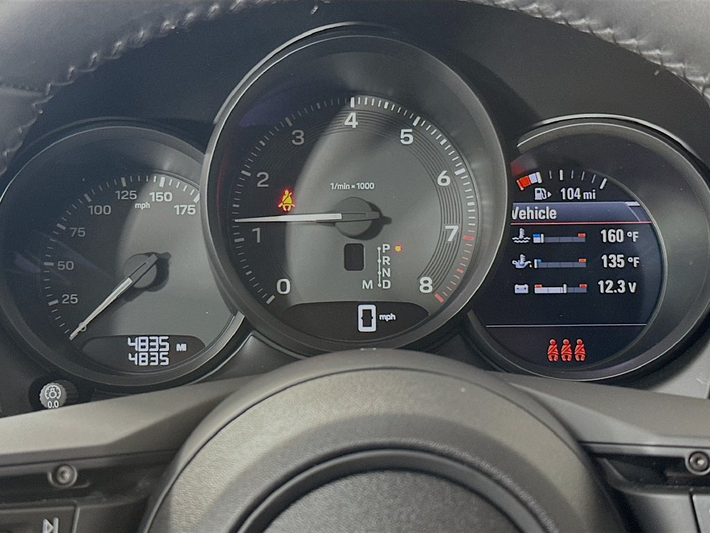 Certified 2025 Porsche Macan AWD/4WD image 13