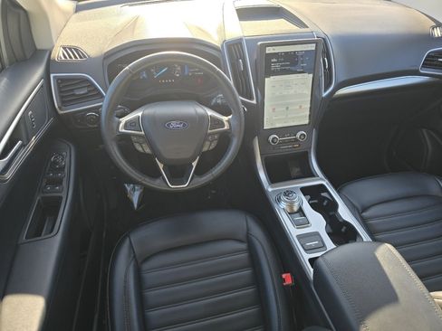 Used 2022 Ford Edge SEL w/ Convenience Package image 24