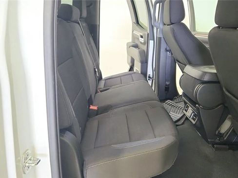 Used 2023 Chevrolet Silverado 1500 LT AWD/4WD image 38
