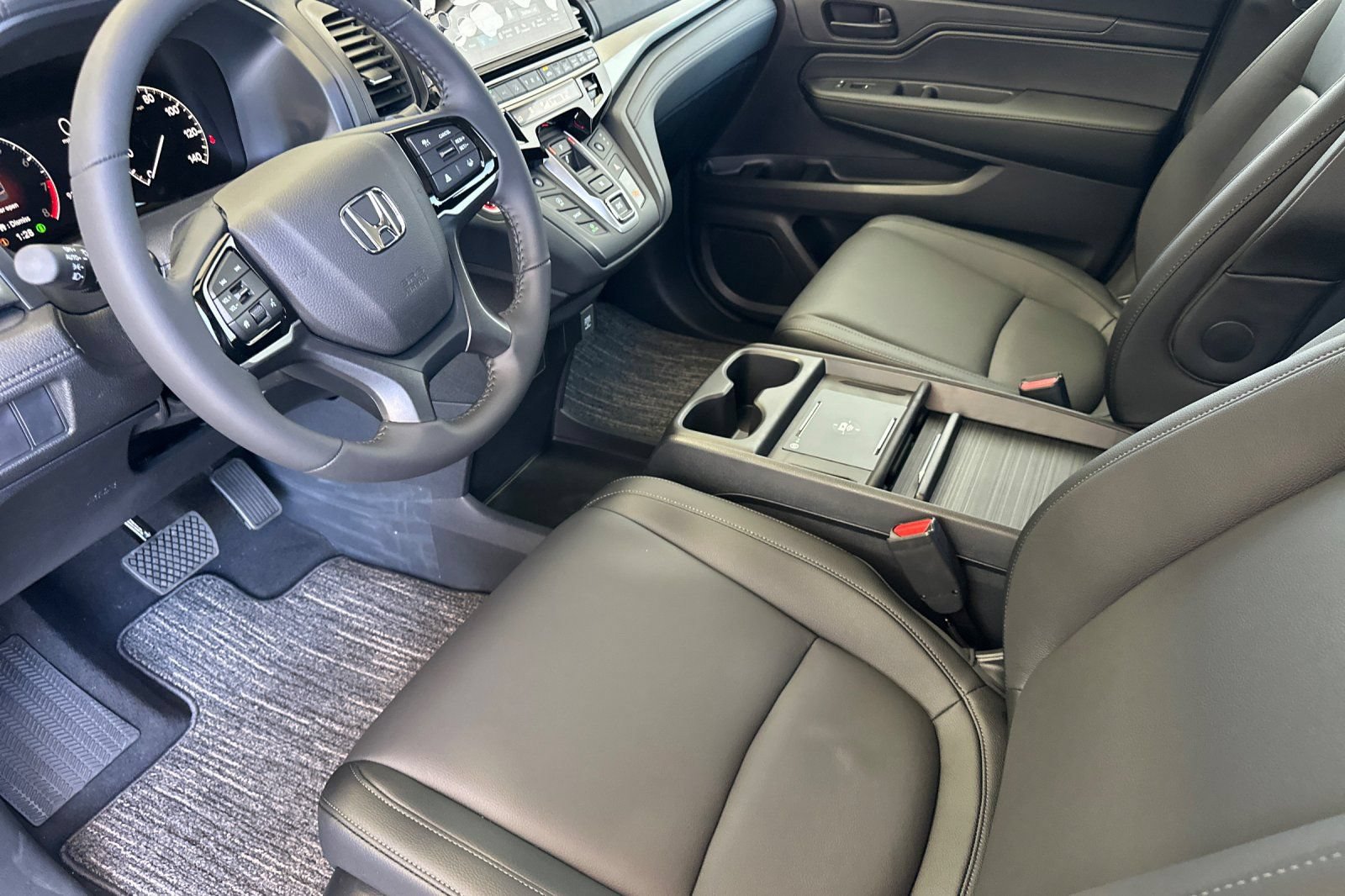 New 2026 Honda Odyssey EX-L image 10