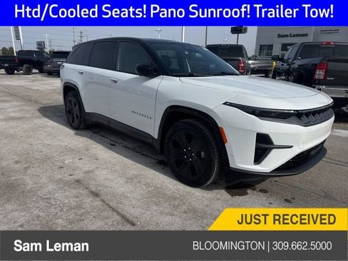 Used 2025 Jeep Wagoneer S Launch Edition w/ Trailer Tow Group image 1