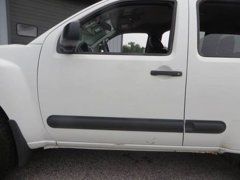 Used 2014 Nissan Xterra PRO-4X w/ Pro-4x Leather Package AWD/4WD image 41
