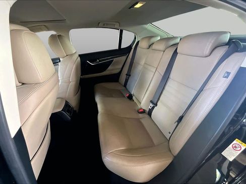 Used 2016 Lexus GS 350 w/ Luxury Package RWD image 17