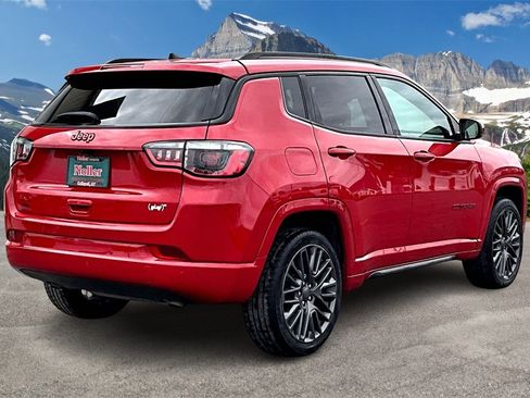 Used 2023 Jeep Compass Limited image 2