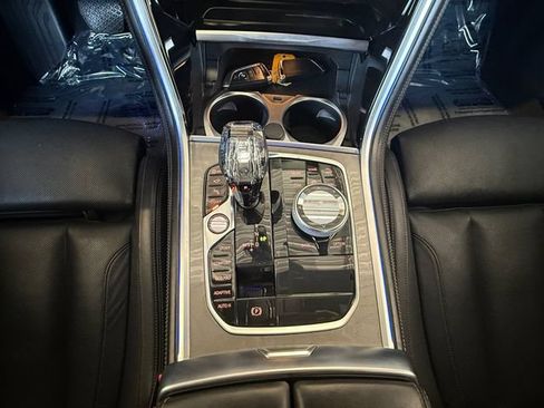 Used 2020 BMW 840i Coupe w/ Driving Assistance Package RWD image 11