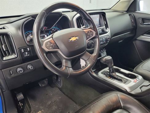Used 2018 Chevrolet Colorado ZR2 image 9