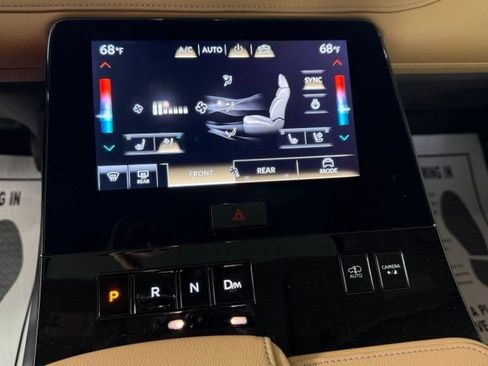 Used 2025 INFINITI QX80 Luxe RWD image 43
