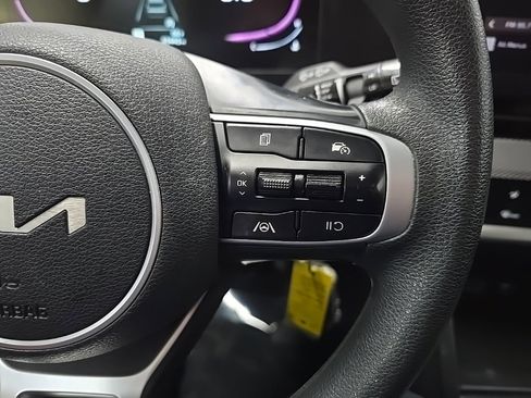 Used 2023 Kia Sportage LX image 20