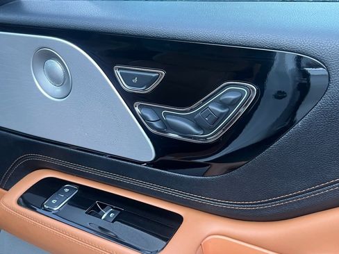 Used 2021 Lincoln Aviator Black Label w/ Dynamic Handling Package image 8