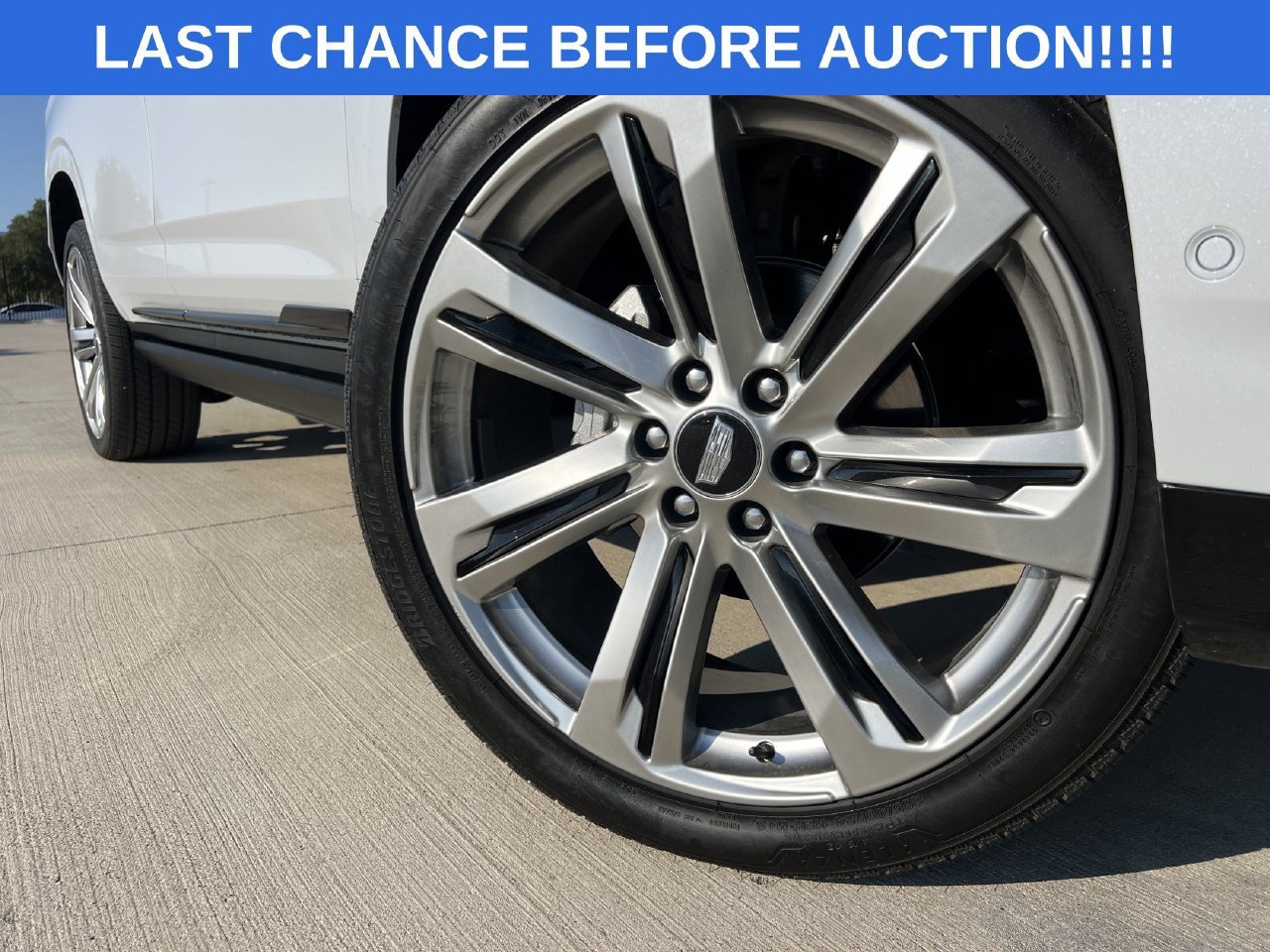 Used 2026 Cadillac Escalade Sport w/ Touring Package AWD/4WD image 6