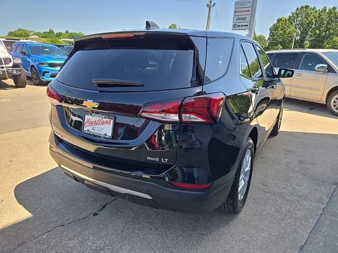 Used 2024 Chevrolet Equinox LT w/ Driver Convenience Package AWD/4WD image 12