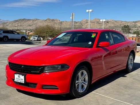 Used 2022 Dodge Charger SXT image 3