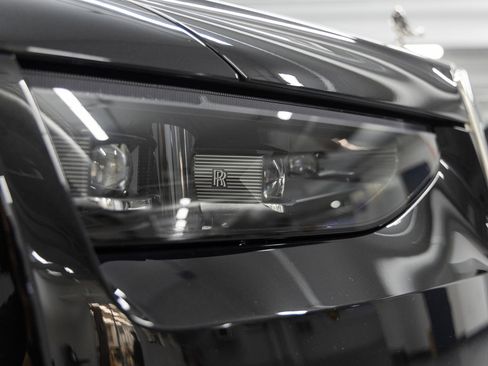 Used 2025 Rolls-Royce Ghost image 21