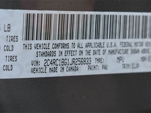 Used 2018 Chrysler Pacifica Touring-L image 37