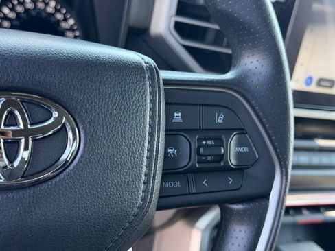 Certified 2025 Toyota Tundra SR5 AWD/4WD image 26