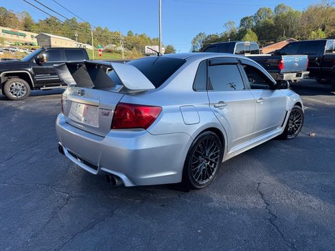 Used 2011 Subaru Impreza WRX STI image 9