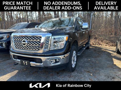 Used 2016 Nissan Titan SL image 1