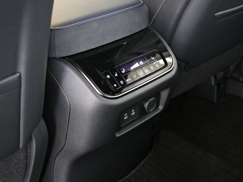 New 2026 INFINITI QX80 4WD image 25