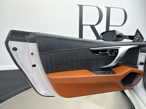Used 2021 Acura NSX AWD/4WD image 16