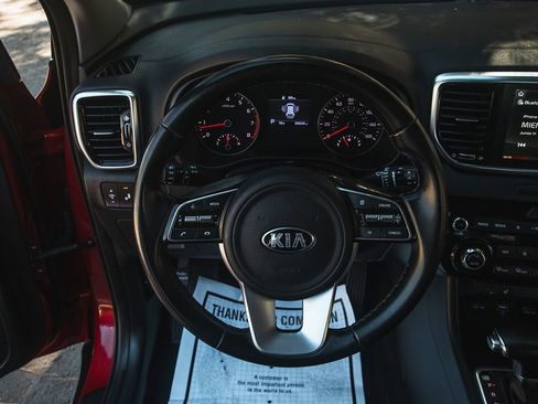 Used 2021 Kia Sportage EX image 19
