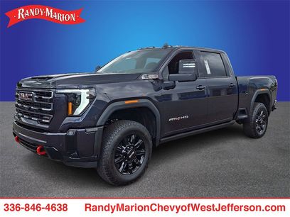 New 2025 GMC Sierra 2500 AT4 w/ AT4 Premium Plus Package