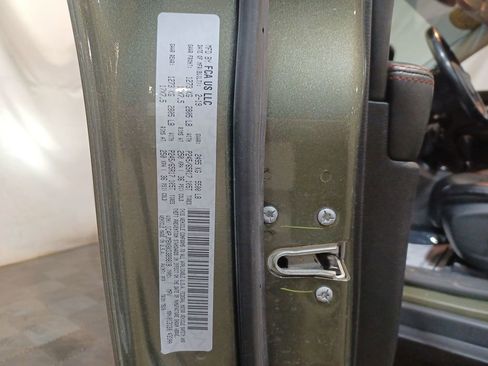 Used 2019 Jeep Cherokee Trailhawk image 26