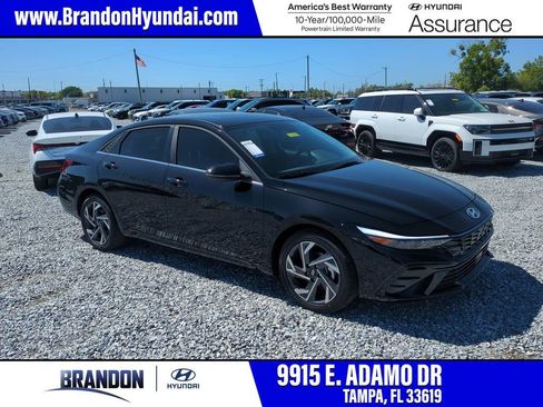 New 2026 Hyundai Elantra Limited image 1